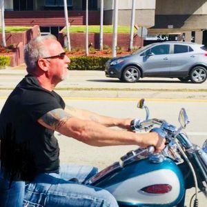 Meet your Posher, Darrell